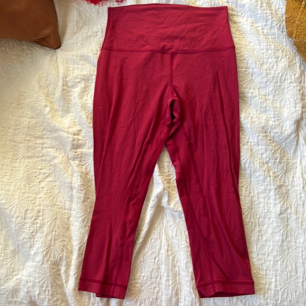 Red lulu lemon leggings